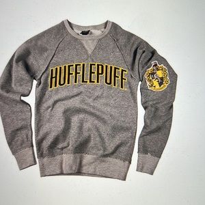 Original universal studios Hufflepuff Adult Sweatshirt.